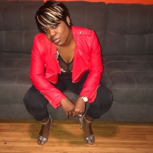 Meet your Posher, Andrea